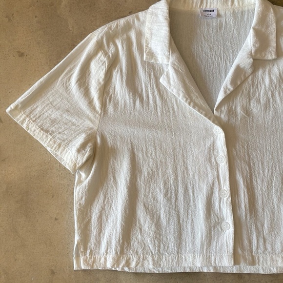 SOLD Short Sleeve Button Down Crop Top Linen Like Material - Picture 7 of 14